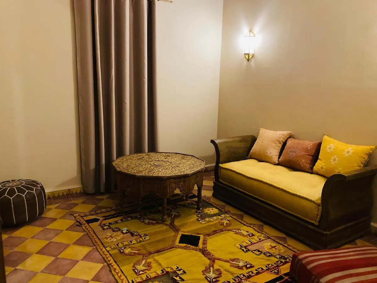Upupa De L'Atlas Ouled el guerne 3*,